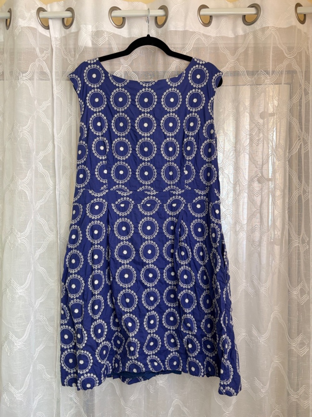 Modcloth Blue Circular-Print Cap Sleeve Midi Dress